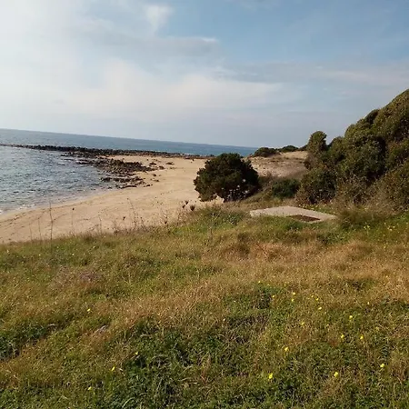 Cabin On The Sand * Petrochori (Peloponnese)